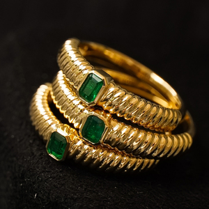 อาซูโอ 18K ทองคำแท้สีเหลืองเพชรแท้ มรกตธรรมชาติ คุณภาพสูง แหวนสวมใส่ทุกวัน แหวนหมั้น ของขวัญสำหรับผู้หญิง แหวนแห่งความรัก - Product Image 3