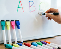 Marqueurs magnétiques pour tableau blanc vibrants avec gomme intégrée - Faible odeur, non toxiques, idéaux pour les écoles et les salles de réunion