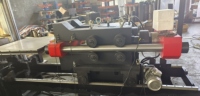 Máquina de Ensayo de Cizallamiento de Rodamientos de Goma 5000 KN Electrohidráulica Servocontrolada para Prueba de Carga Vertical en Puentes, Estándar ASTM