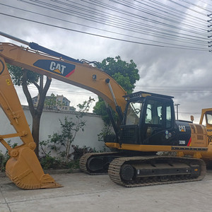 รถขุดตีนตะขาบ Caterpillar รุ่น CAT320D/DL/320D2L 320B/BL 320C 320CL มือสอง ขนาด 20 ตัน เครื่องยนต์หนัก พร้อมส่งเร็ว มีสินค้าในสต็อก - Product Image 4