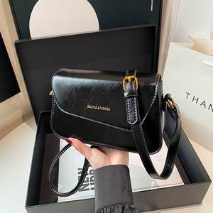 Venta caliente Simple Retro Textura Pequeño Bolso Mujer Bolsos De Lujo Nuevo Solo Hombro Crossbody Pequeño Bolso Cuadrado - Product Image 5