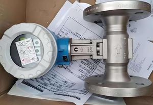 Capteur de débit Endress+Hauser, instruments de mesure numériques de haute précision pour - Product Image 3