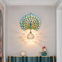 Applique murale paon de Style européen américain rétro luxe lumière décorative nouvel artisanat en résine pour salon chevet des enfants