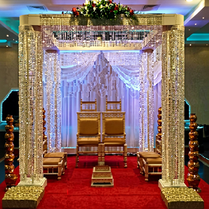 Meilleure décoration de mandap de mariage suspendue en cristal, style occidental, piliers en cristal, mandap de mariage en cristal dernier cri, mandap de mariage en cristal Royaume-Uni - Product Image 1
