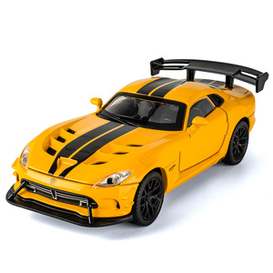 1:32 échelle <span class=keywords><strong>Dodge</strong></span> <span class=keywords><strong>Viper</strong></span> modèle de voiture de sport alliage moulé sous pression batterie au Lithium retirer voiture ornement en gros livraison directe cadeau - Product Image 1