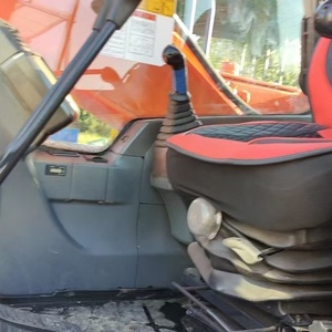 รถขุดไฮดรอลิกตีนตะขาบ Doosan DX150 มือสอง สภาพดี ขนาด 15 ตัน ขาย - Product Image 3