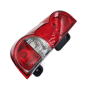 Conjunto de Luces Traseras para Nissan NV200 2009-2018, Cubierta de Lente de PC, Luz de Freno, Direccional, Luz de Estacionamiento, Lado Izquierdo y Derecho - Product Image 2
