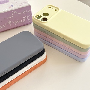 Funda de Silicona Líquida para Teléfono Móvil con Botón Táctil Integrado de Color Sólido para iPhone 17 16 15 Pro Max - Product Image 3