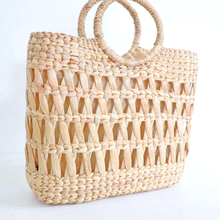 ธรรมชาติ