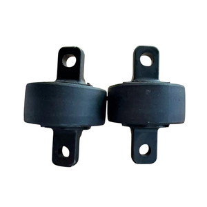 Soporte de Goma para Brazo Trasero con Dimensión OE Exacta 55274-D3000, Película Lubricante Integrada que Reduce la Fricción, Accesorio de Goma para Chasis de Automóvil - Product Image 1