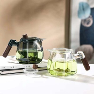 <span class=keywords><strong>Teiera</strong></span> in vetro isolante 22oz <span class=keywords><strong>teiera</strong></span> in vetro borosilicato alto per tè <span class=keywords><strong>con</strong></span> manico in legno di Acacia per fornelli elettrici sicuri <span class=keywords><strong>con</strong></span> <span class=keywords><strong>infusore</strong></span> rimovibile - Product Image 4