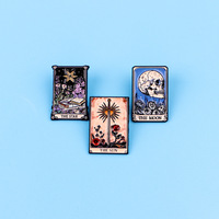 Broches et badges métalliques personnalisables en émail souple sur le thème du Tarot, du Soleil, de la Lune et des Étoiles, style gothique, vente en gros, directement de l'usine