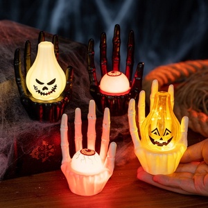 Lampe de nuit LED en forme de main fantôme style américain pour Halloween, cadeau, lampe citrouille, ornement, jouet décoratif suspendu pour créer une ambiance - Product Image 1