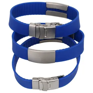Personalizzato braccialetto di gomma di silicone su misura in acciaio inox id piastra braccialetto in silicone