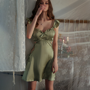 Vente en gros ODM – <span class=keywords><strong>Nuisette</strong></span> de luxe en satin de soie à volants, lingerie babydoll <span class=keywords><strong>dos</strong></span> <span class=keywords><strong>nu</strong></span> avec nœud, pour toutes les saisons - Product Image 3