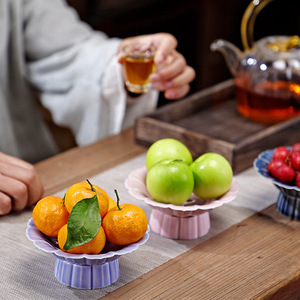 Assiette à fruits en céramique chinoise, plat rond en porcelaine avec pied, pour servir des en-cas et des pâtisseries lors de mariages - Product Image 4