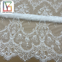Tissu en dentelle de Chantilly perlée de mariée française, broderie blanche, tulle perlé avec des perles, dentelles à paillettes pour femmes