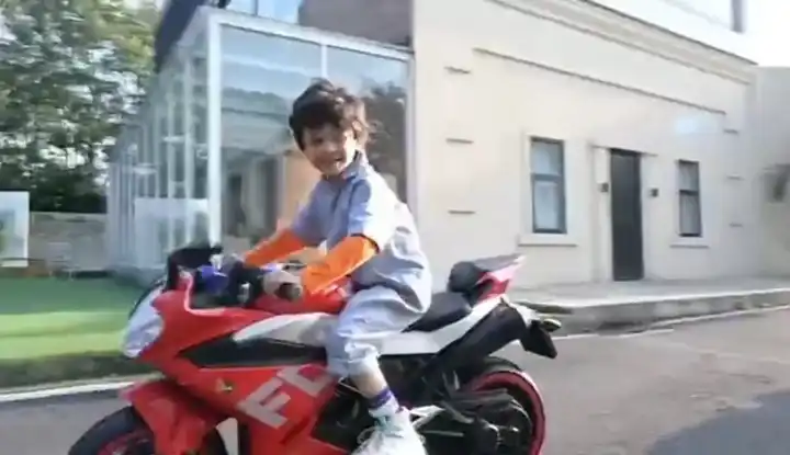 Moto Elétrica Infantil Motocross Azul Passeio Brinquedo - Loja Zuza  Brinquedos