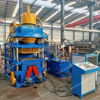 Machine à briques en plastique à emboîtement Presse à briques pour pavage de routes en plastique Machine de fabrication de briques en plastique à carreaux de sol recyclées