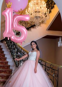 بالون رقيق وردي مرصع بعلامات وأرقام وتاج مقاس 40 بوصة يستخدم كديكور لحفلات أعياد ميلاد البنات مستلزمات حفلات ذات موضوع مخصص - Product Image 4