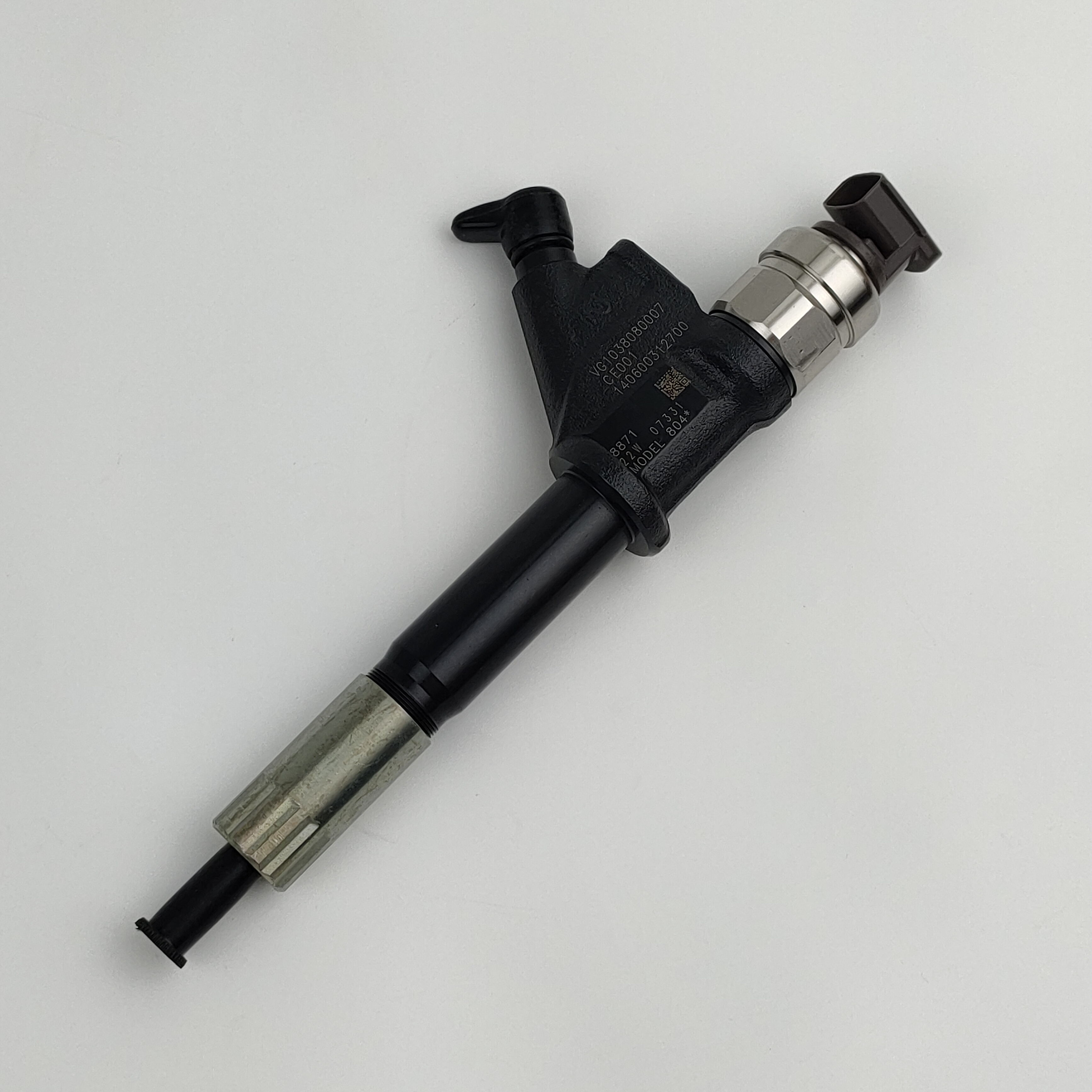fuel injector 095000-8871 VG1038080007 injector for Sinotruk Howo injector nozzle 095000-8871 VG1038080007 9709500-887