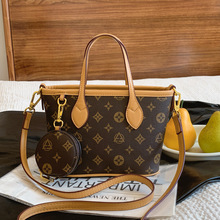 <span class=keywords><strong>Sac</strong></span> bandoulière de luxe Lou, nouveau modèle pour femme, <span class=keywords><strong>sac</strong></span> panier tendance, <span class=keywords><strong>sac</strong></span> à bandoulière polyvalent imprimé de haute qualité - Product Image 2