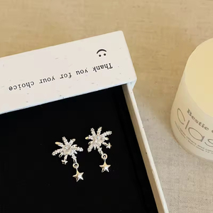 Proveedor de Joyería al por Mayor, Precio Económico, Regalos Promocionales, Pendientes de Cruz con Diseño de Copo de Nieve, Joyería de Moda para Mujer - Product Image 4