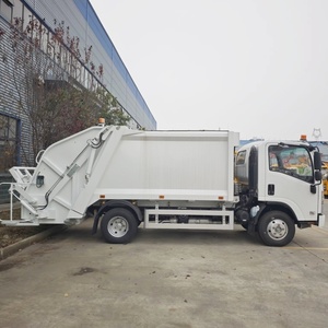 Hot Selling ISUZU 4X2 6 CBM Garbage <b>Compactor</b> Truck Small Compression Garbage Truck Refuse <b>Trash</b> Collection Vehicle - Product Image 3
