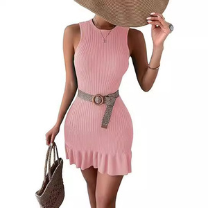 Robe d'été sans manches mi-longue à rayures/à carreaux de style européen et américain pour femme, coupe ajustée avec volants et taille élastique - Product Image 3