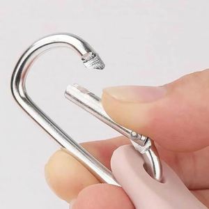 Portable Outdoor Water Bottle Hanging Buckle Rubber Key Chain for Mountaineering Artifact Carrying Towel <b>Hook</b> Beverage Mineral - Product Image 3