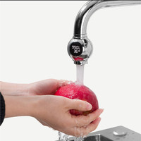 Robinet de douche et de cuisine moderne en chrome avec affichage numérique de la température et du débit, économiseur d'eau à bulleur et inverseur, bec de robinet de salle de bain