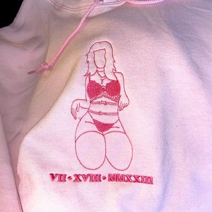 Spicy Winter 3D Sudadera o Sudadera con capucha con insignia Bordado personalizado Regalo de San Valentín para ella - Product Image 3