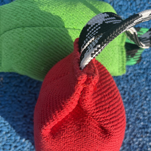 Vente en gros de jouets K&9 pour chiens, fabriqués en tissu durable et résistant aux déchirures, avec deux poignées, coussin à mordre, accessoires pour chiens, fabricants - Product Image 3