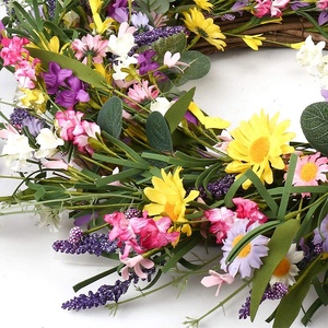 <span class=keywords><strong>Couronne</strong></span> décorative 24 "<span class=keywords><strong>Couronne</strong></span> <span class=keywords><strong>de</strong></span> lavande marguerite Belle <span class=keywords><strong>couronne</strong></span> artificielle <span class=keywords><strong>de</strong></span> printemps et d'été pour porte d'entrée ou décoration intérieure - Product Image 6