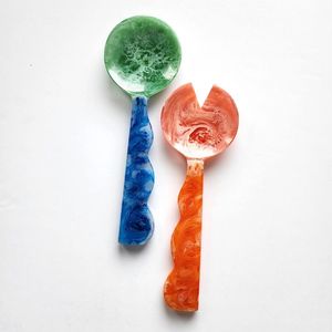 Cuillères en résine écologiques légères et robustes avec finition miroir – Idéales pour les fêtes, réduisent les bris et les frais de transport - Product Image 6