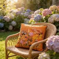 Housse de coussin en velours orange de luxe - Broderie florale colorée et bordure à passepoil - Housse de coussin décorative pour décoration bohème