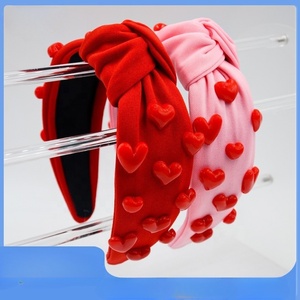 Diadema con Nudo de Borde Ancho en Forma de Corazón Rojo para el Día de San Valentín, Accesorio para el Cabello de Tela de Color Sólido para Festivales Dulces - Product Image 2