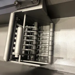 Rebanadora automática de carne congelada Máquina cortadora de rollos de carne de cordero Máquina cortadora de carne congelada de tocino