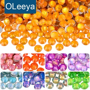 Strass en cristal à dos plat Oleeya en gros, tailles SS3-SS30, couleurs variées pour ongles scintillants de Noël - Product Image 1
