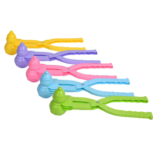 Pince à boules <span class=keywords><strong>de</strong></span> <span class=keywords><strong>neige</strong></span> en plastique en forme <span class=keywords><strong>de</strong></span> canard pour enfants, jouet <span class=keywords><strong>de</strong></span> combat <span class=keywords><strong>de</strong></span> boules <span class=keywords><strong>de</strong></span> <span class=keywords><strong>neige</strong></span> pour sports d'hiver en extérieur - Product Image 3