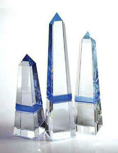 تصميم جوائز وكؤوس بلورية عالية الجودة مخصصة حسب الطلب - Product Image 5