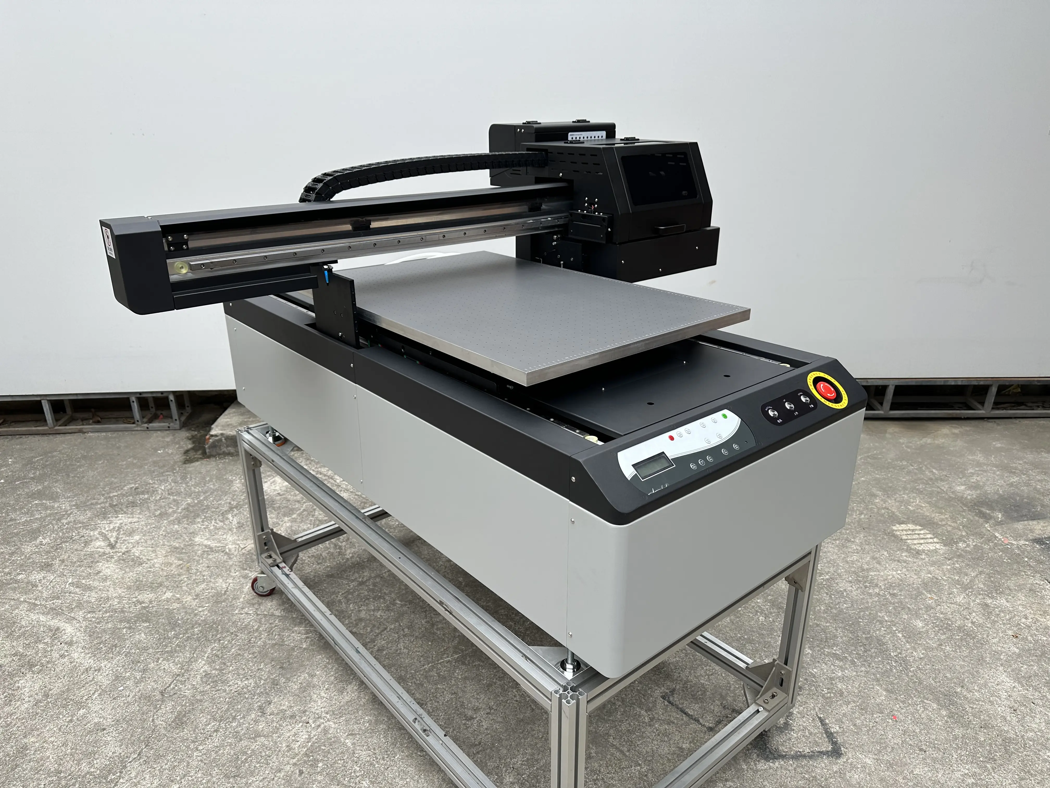 Multifunctionele A1 6090 Maat Germany Uv Led Flatbed Printer UV Printer Flatbed Printmachine Gratis Verzending Klaar Voor Verzending