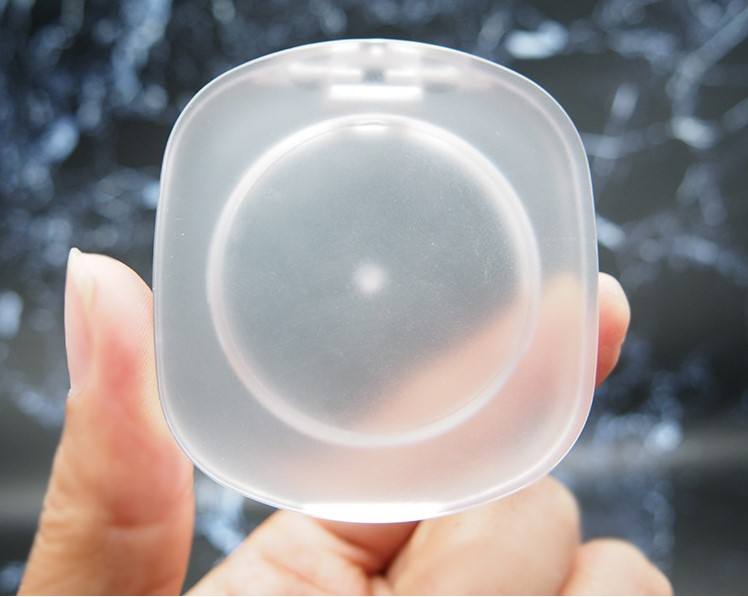 Couleur claire givrée