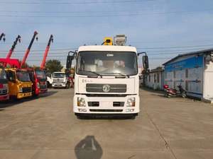 מנוף משאית דונגפנג 8 טון הידראולי הרמה קטנה מנוף משאית עם זרוע ישרה 4 חלקים - Product Image 1