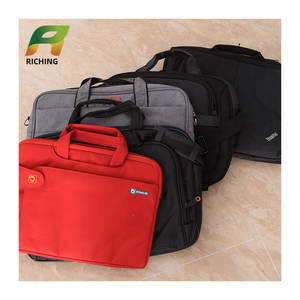 Handtasche Original Second Hand Taschen in Ballen aus Italien Gebraucht 2 Tonnen Jumbo Bag - Product Image 4