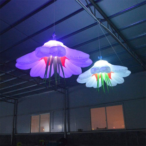 Décoration personnalisée de magasin de fête de scène d'événement Décoration de ballons roses géants Chaîne de fleurs gonflables avec lumière LED - Product Image 4