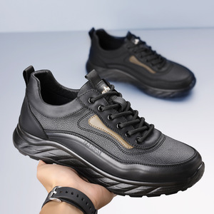 รองเท้าหนังลำลองสำหรับผู้ชาย เดินป่า เล่นกีฬา พื้นยาง แฟชั่นทันสมัย สวมใส่สบาย - Product Image 2