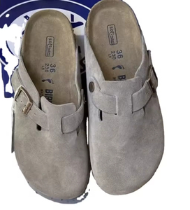 Mules personnalisées unisexes de haute qualité, antidérapantes, en cuir véritable et liège, avec soutien de la voûte plantaire pour femmes, sabots et mules en cuir - Product Image 5