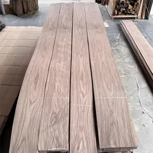Veneer kayu kenari alami 0.5mm veneer kayu lapis digunakan untuk dekorasi dinding kabinet dan pintu