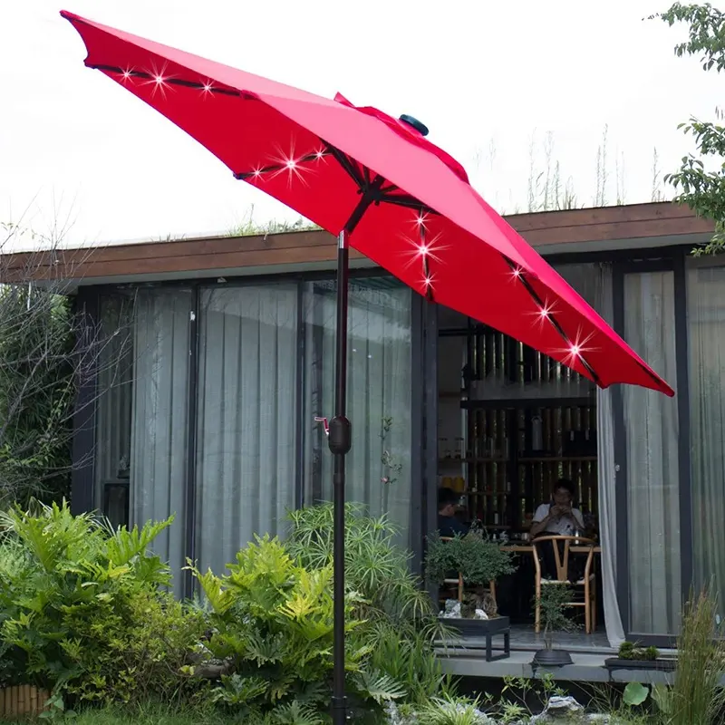 LEDライト付きガーデンパラソル、マーケット傘、クランクとチルト付きパティオ傘屋外マーケット傘。